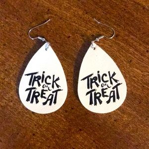 Trick or treat Halloween drop earrings